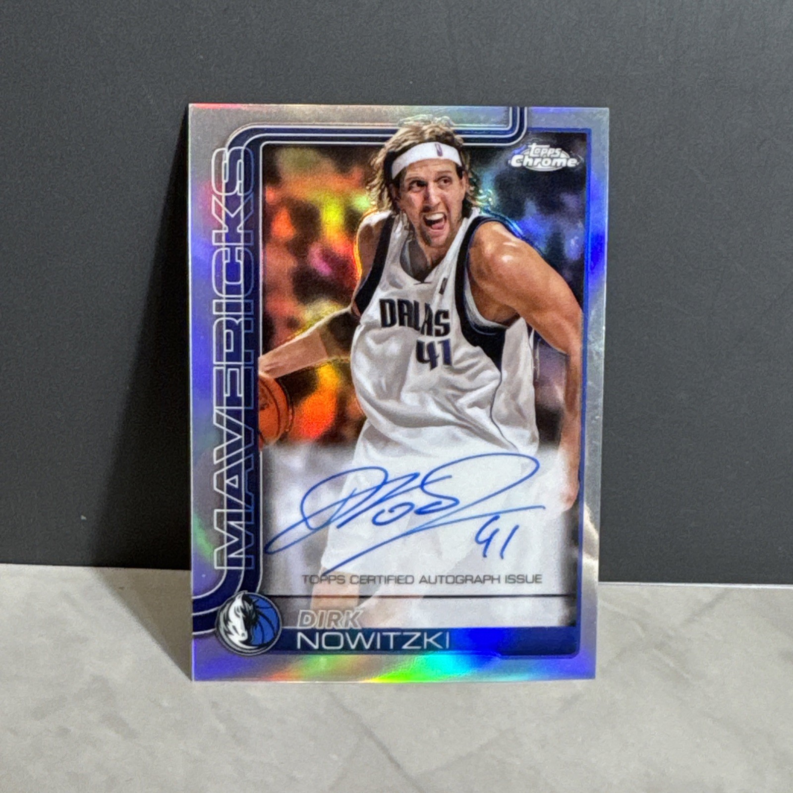 2025-26 Topps Chrome Dirk Nowitzki Auto Refractor #TCA-DN Mavericks