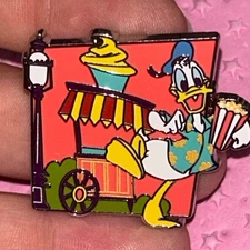 2024 - Donald Duck - Popcorn Cart - Play In The Park Mystery Pin