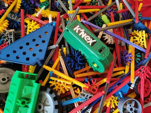 Knex -Huge Bundle Over 11 lbs in weight Pieces Inc gears & Ferris wheel chairs - Picture 3 of 4