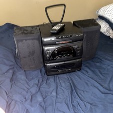 VINTAGE SHARP CD-C2600 3 DISC CD, DUAL CASSET...