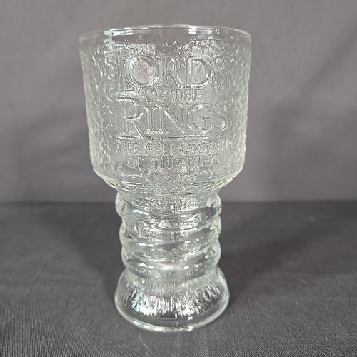 2001 VINTAGE Signore degli Anelli STRIDER vetro calice tazza tazza bicchiere BURGER KING