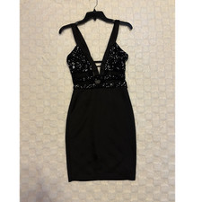 bebe Black Sequin Mesh Bodycon Party Dress XS V-Neck Strappy Sleeveless Stretch