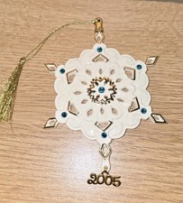 Lenox Annual Gemmed Snowflake Ornament 2005 Blue Rhinestones