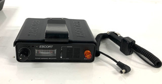 VINTAGE ESCORT RADAR WARNING RECEIVER DETECTOR IN CASE ALL ORIGINAL with MANUAL