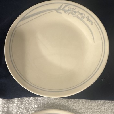 Corelle ''Blue Lily'' Floral Bread Plates Set of 4