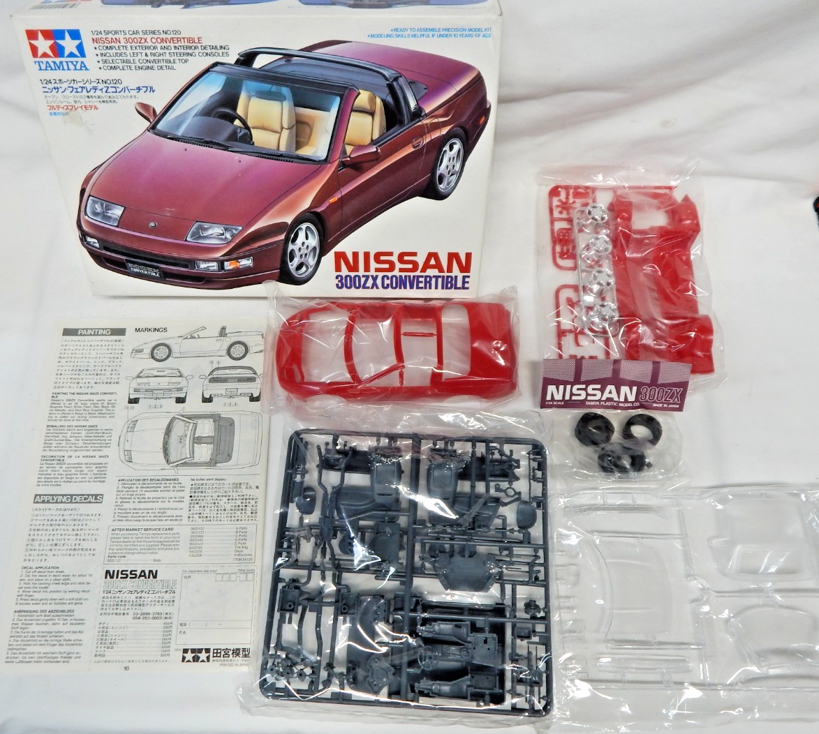 1993 TAMIYA NISSAN New Z 300zx Convertible Car Plastic Model Kit 1