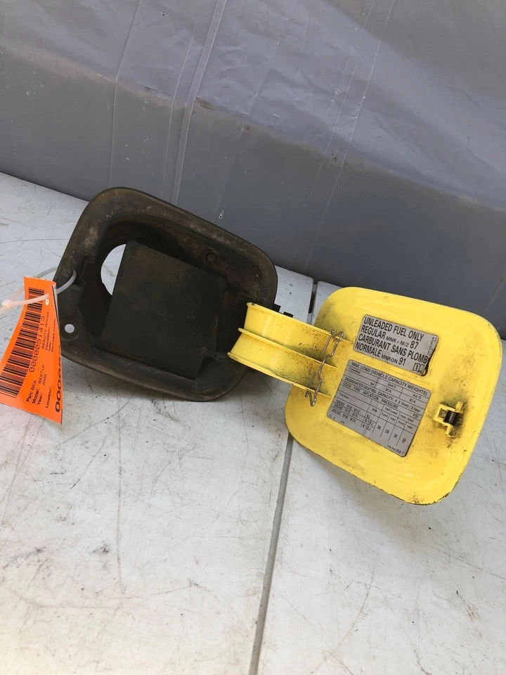 Volkswagen Bettle GLS 2000 nuevo tanque de combustible puerta 2,0 L 4 cilindros Foto 4 de 4