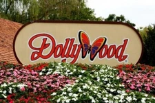 DOLLYWOOD TICKETS ~ SAVE MONEY~ GOOD TIL 1/4/26 ~ FREE SHIPPING!!! 💎💎💎