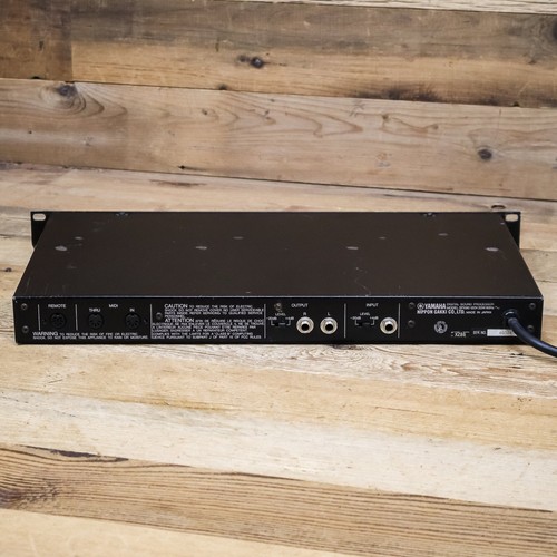 Procesador multiefectos Yamaha SPX-90 con batería nueva efectos SPX90 FX U258573 - Imagen 4 de 5