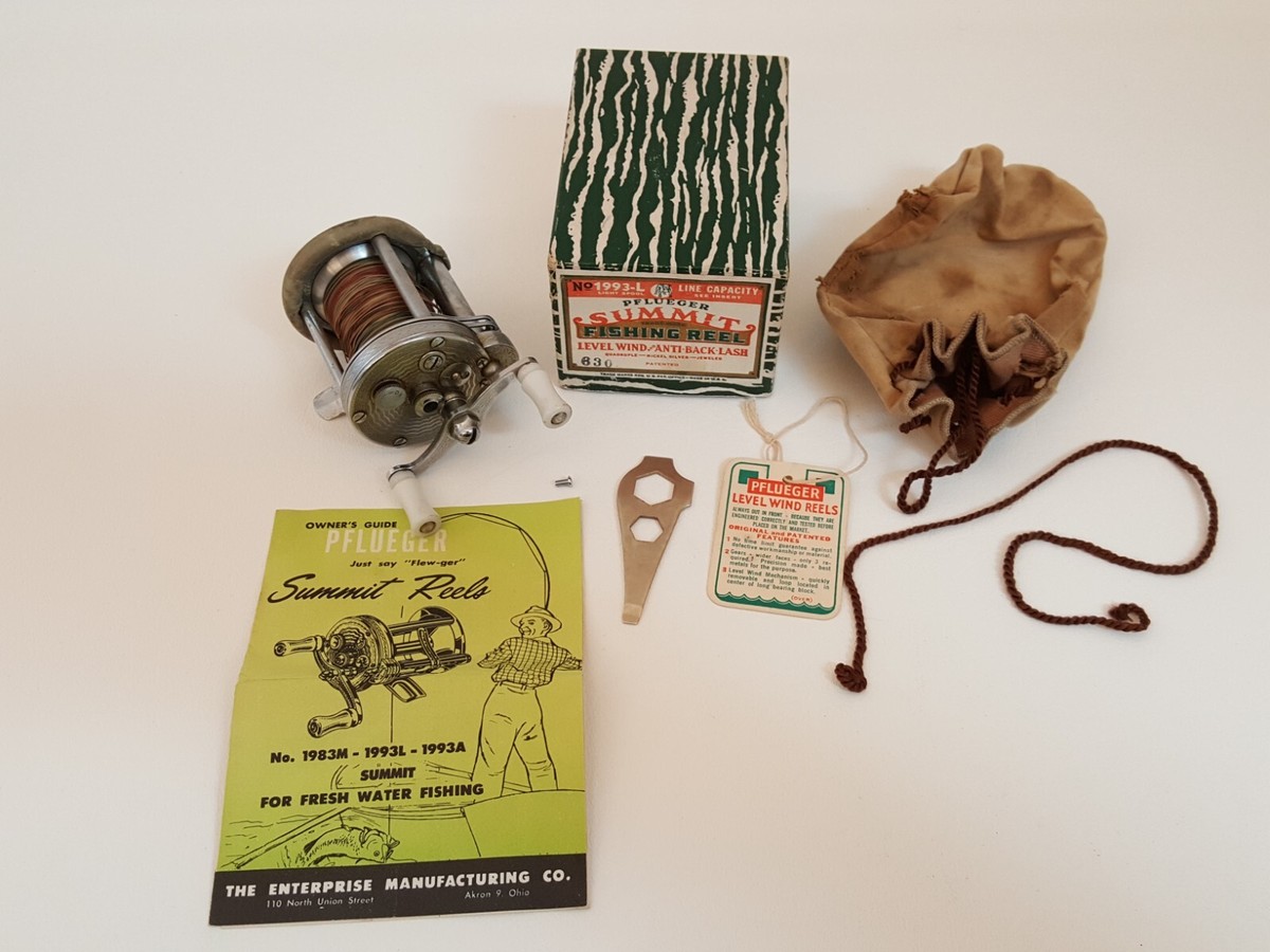 PFLUEGER SUMMIT No.1993L Gold オールドリール！ Vintage Pflueger Summit 1993L Fishing Reel - Engraved Finish