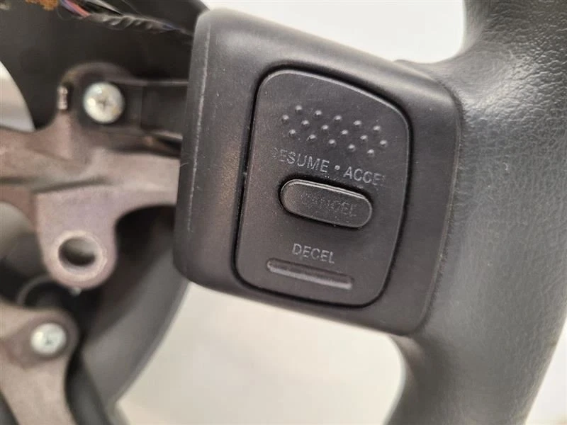 Dodge Ram 1500 2006 06 camioneta gris volante con crucero 5JE181DHAM Foto 2 de 4