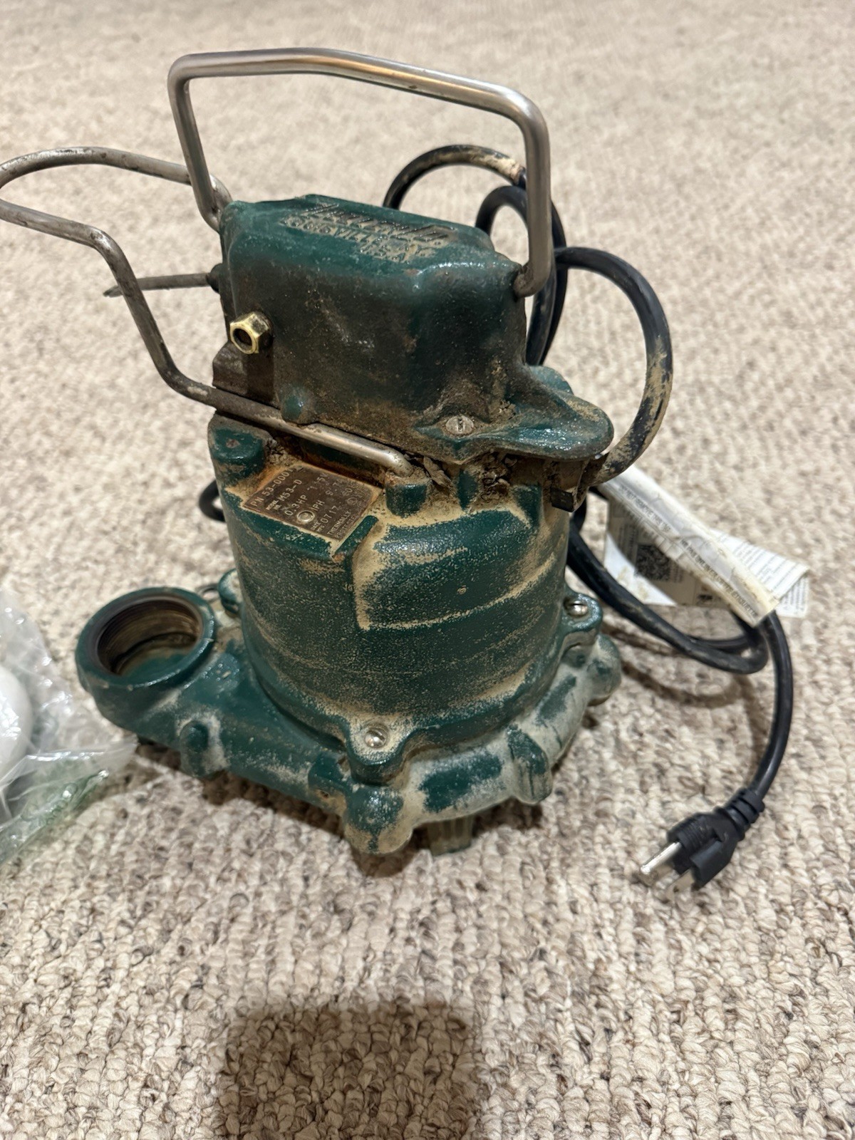 Zoeller M53-D Cast Iron Submersible Sump Pump 1-1/2"npt M53 1/3 Hp 115v Working!