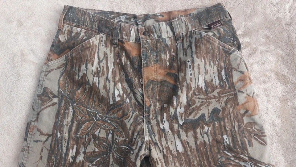 Vtg Walls Blizzard Pruf Thinsulate Realtree Camo Pants | Made In USA | 34 Tall - Image 2 of 4