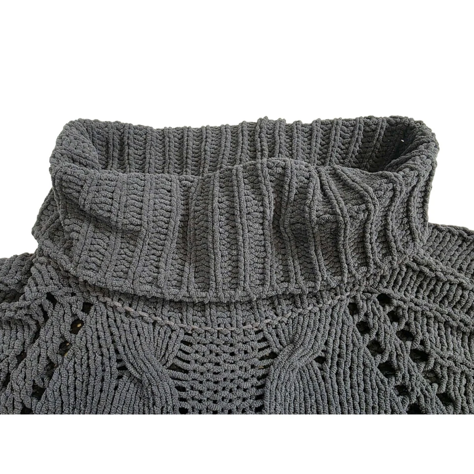 Suéter para mujer Marla Wynne M grueso carbón tejido con cable Grandmacore Foto 4 de 4