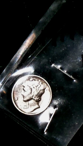 1919 SILVER MERCURY DIME - GRADES "FINE"