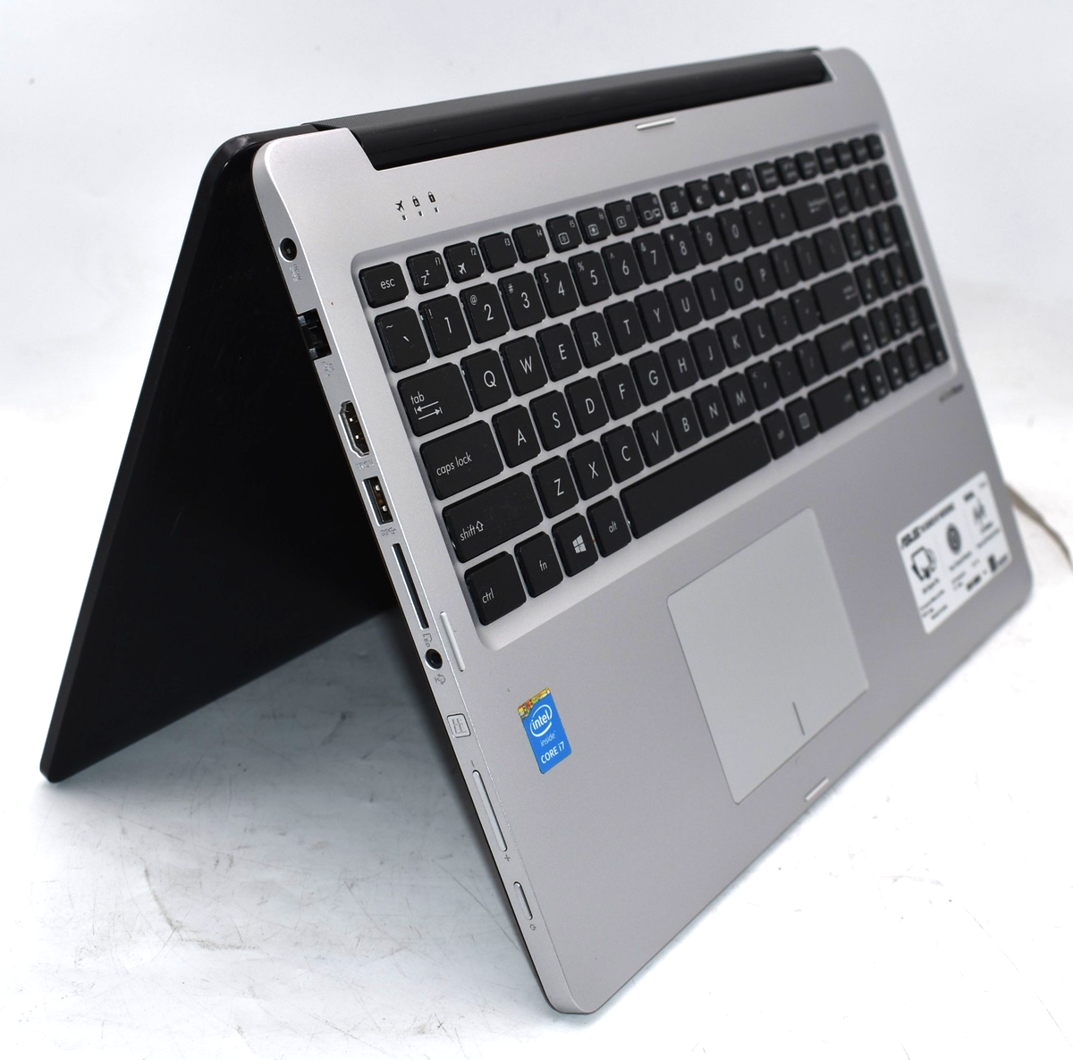 ASUS R541S Win11（25H2）SSD256GB 4G 15.6
