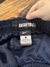 Vintage 1990s Nike Men's Basketball Shorts Size Large