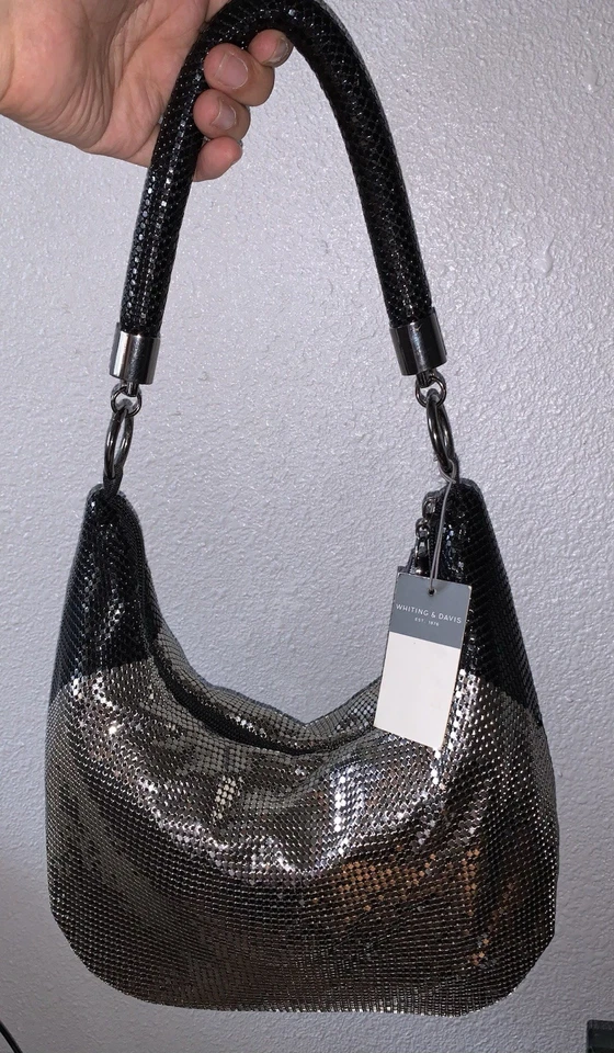 Bolsa de ombro Whiting & Davis metal preta/prata nova com etiquetas - Imagem 2 de 4