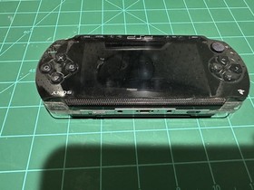 Sony PlayStation Portable PSP-1001 Black 4.3" LCD Handheld *(Read Description)*