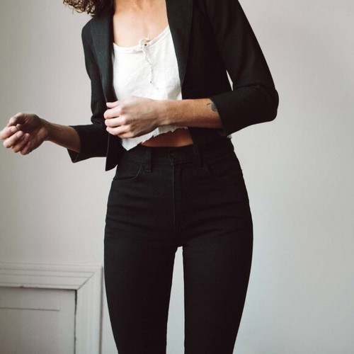 Imogene +Willie Elizabeth Black Jeans 