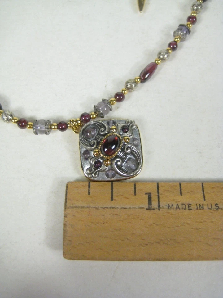 Gargantilla colgante cuadrada amatista de 15 pulgadas Michael Golan enchapada en oro de 24 quilates Foto 2 de 4