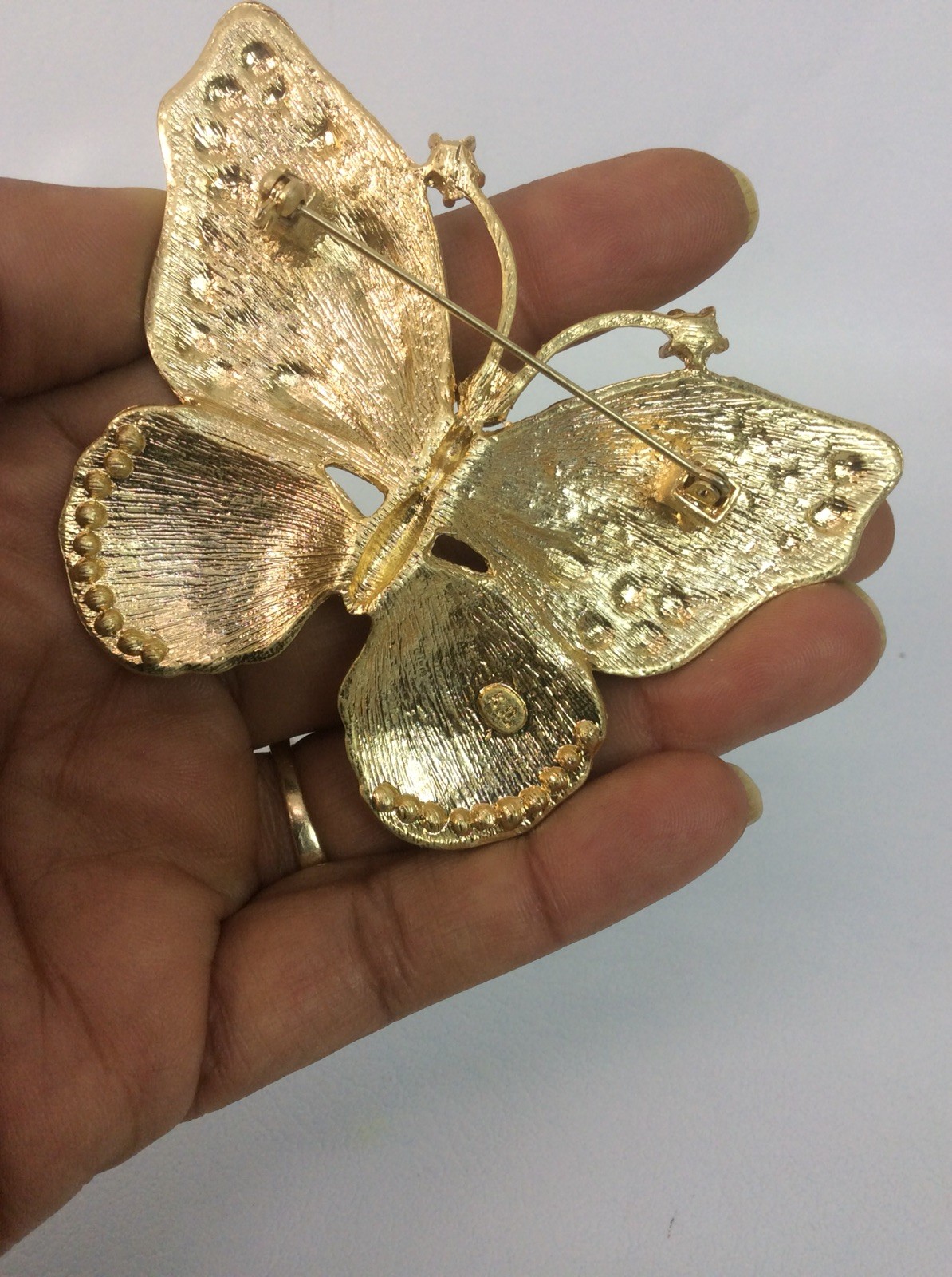 Beautiful Vtg KJL Kenneth Jay Lane Crystal Enamel… - image 4