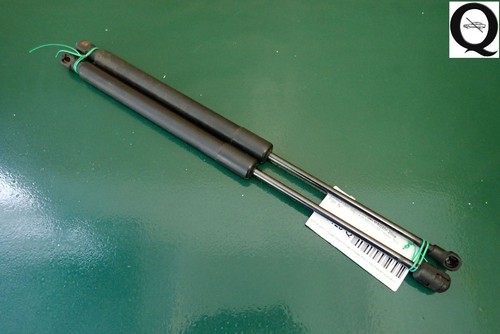 Gasdruckdämpfer im Set Baujahr 2004 VW 1K/1KP/5M/1KM