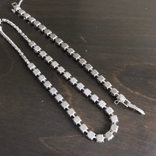 Vintage Round Brilliant Cut Rhinestone Necklace & Bracelet Demi Parure Set - Foto 5 di 9