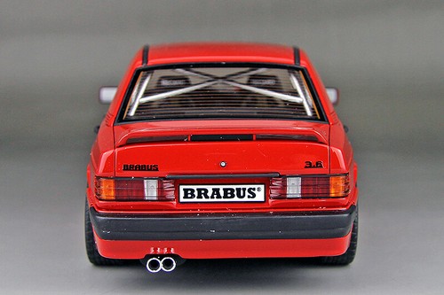 OTTO Benz Brabus 190E 3.6S W 201 Resin Diecast 1/18 Model Car Collection Red NIB - Picture 7 of 10