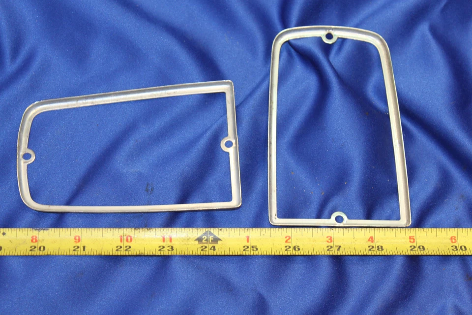 Montajes de llanta de luz indicadora delantera Sunbeam Rapier Foto 4 de 4