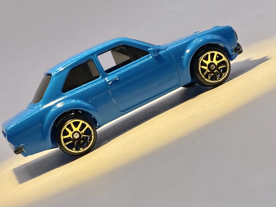 Ford Escort RS1600 1970 - 1:64 Blue Kroger edición limitada Hot Wheels🔥 Foto 4 de 4