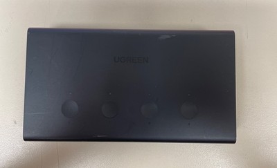 UGREEN KVM 4 IN 1 OUT Switch 70439