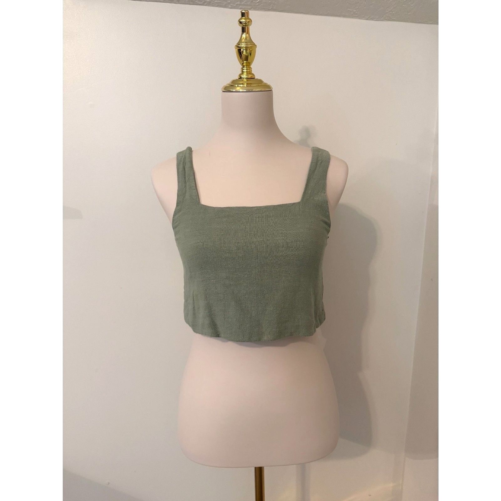 Petal + Pup Eleanor Linen Crop Top XS Sage Green Square Neck 100% Linen