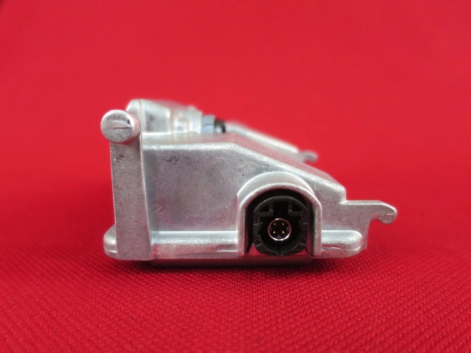 DIFETTO 4H0907217F 0203500018 AUDI A6 A8 Telecamera Anteriore Driver Assistance - Immagine 3 di 4