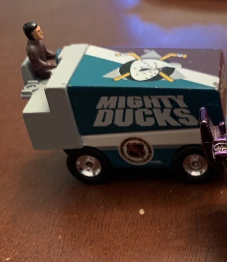 ザンボニー型貯金箱 ② Mighty Ducks