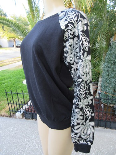 Forever 21 Black Sequin Embellished Sweatshirt Small Floral Long Sleeve Pullover - Picture 4 of 9