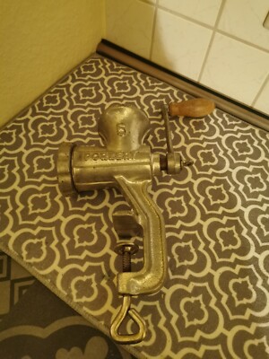 Fleischwolf Porkert Gusseisen Vintage Retro Silber grau inkl. Messereinsatz