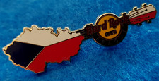 PRAGUE CZECH REPUBLIC COUNTRY SHAPE & FLAG GUITAR 2010 Hard Rock Cafe PIN