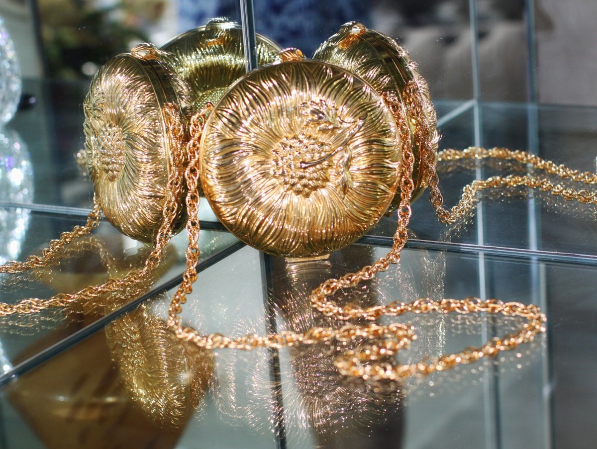 JUDITH LEIBER GOLD SUNFLOWER HARD SHELL FLOWER MINAUDIERE BRIDAL