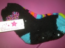 NEW 2 PR GIRLS SOFT FUZZY SLIPPER SOCKS HEART AND STRIPES M/L SHOE SIZE 13-5