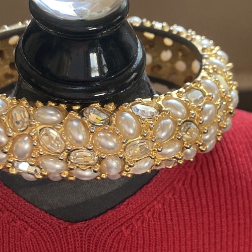 Kenneth J Lane Faux Pearl/Rhinestone Cuff Bracelet 8 1/2” Long - Picture 4 of 9