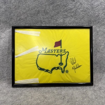 WOW!! PHIL MICKELSON Signed UNDATED Official Masters Pin Flag Framed 1998