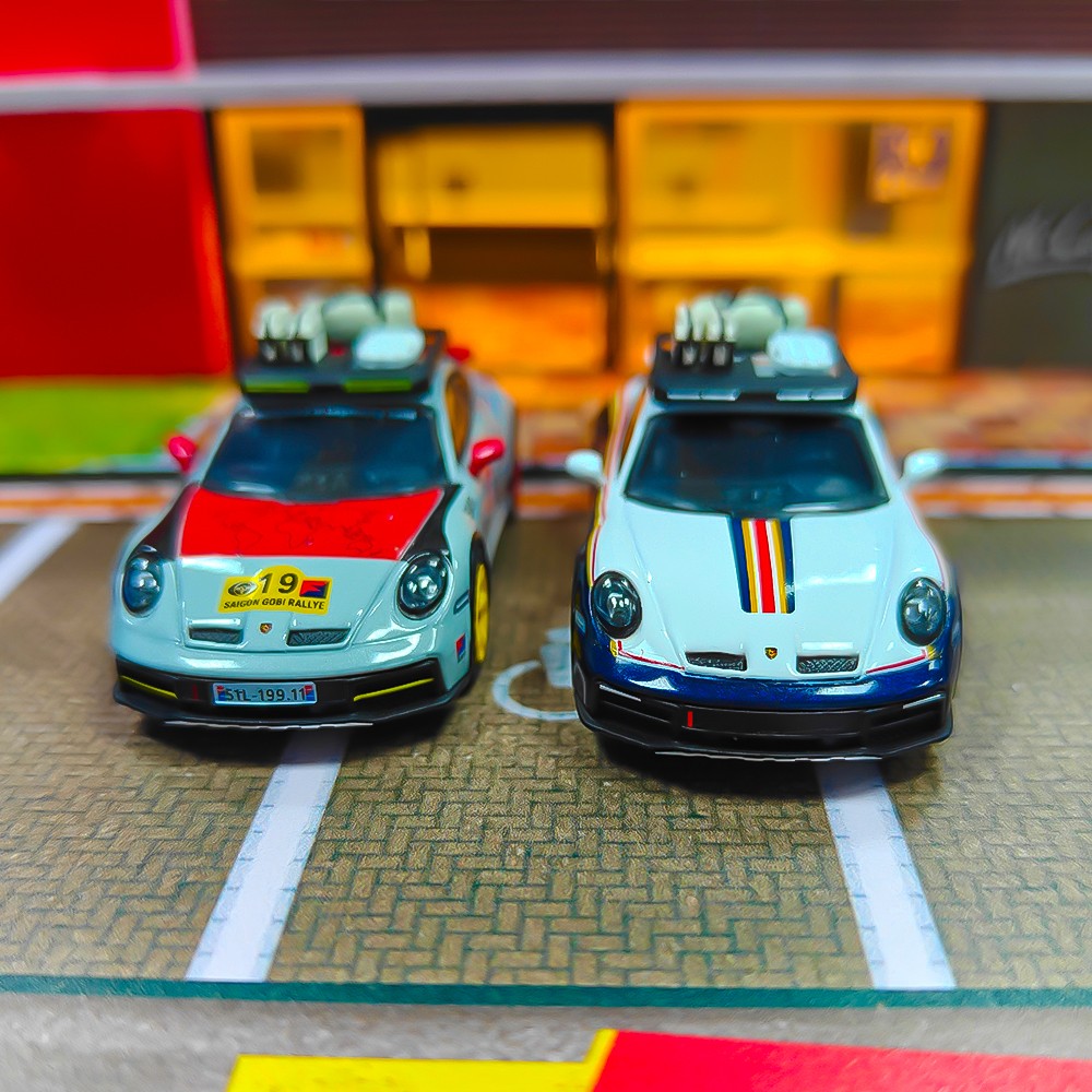 2Pcs MINI GT 1:64 911 Dakar "Uncle Rally" Race #953 1/64 Diecast Model Car