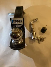 REESE TOWPOWER SECURITY KIT 2" DROP  6000LB CAPACITY/2"HITCH BALL With Lock