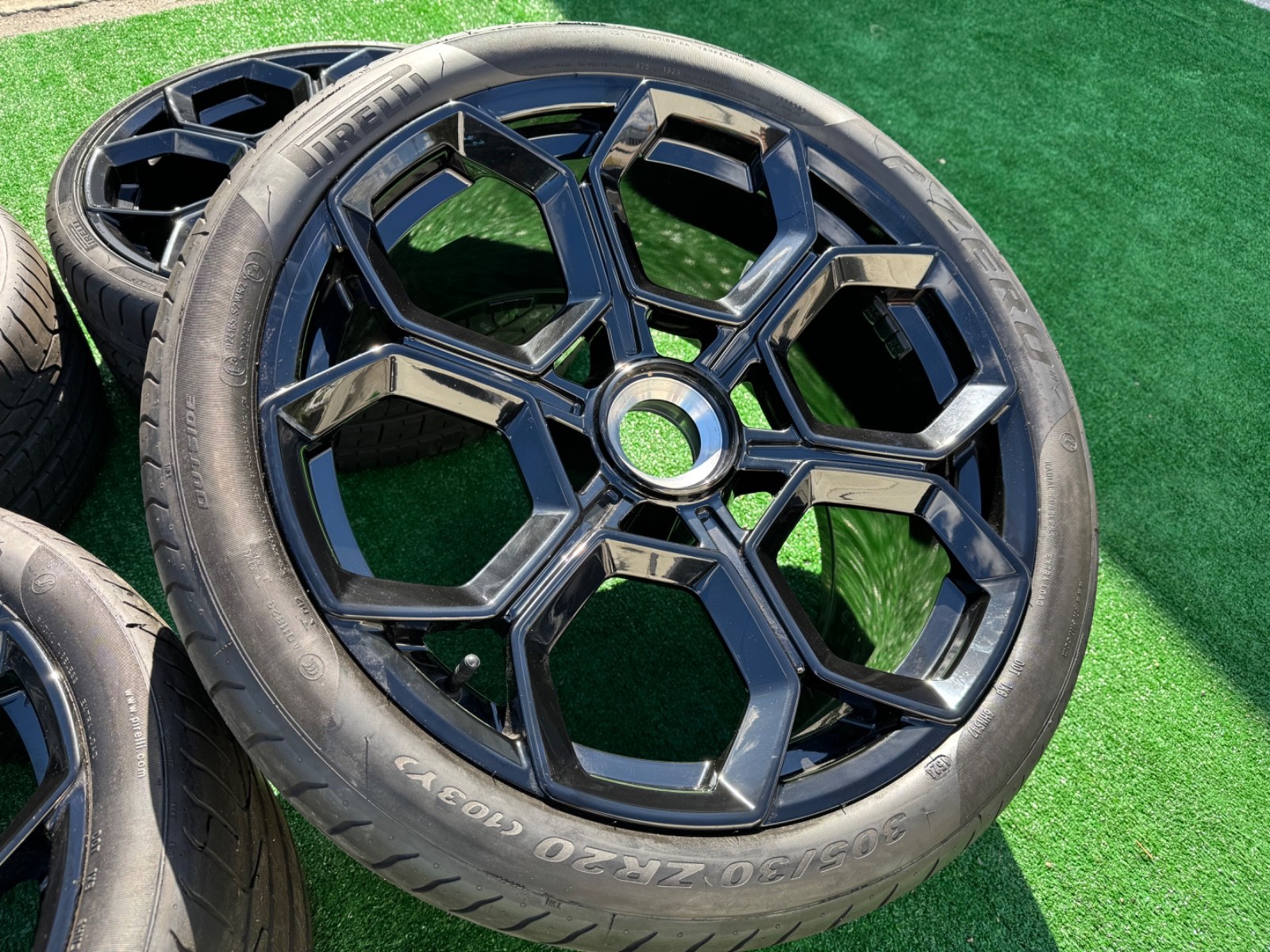 Lamborghini  Tecnica Huracan Black Forged OEM Wheels 60th Anniversary Rare