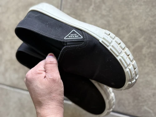 Sneakers skater slip on in tela PRADA colore nero taglia 6 Wmns