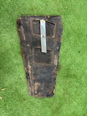 1965 1966 FORD MUSTANG FASTBACK QUARTER PANEL VENT INTERIOR SLIDE DOOR AIR VENT