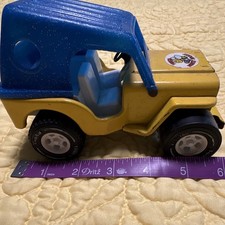 Tonka Vintage Metal Jeep Toy Truck Yellow/Blue w/ "Magic Cruise" Decal