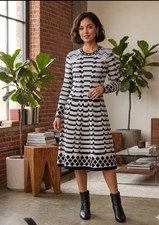 Black White Knit Geometric A-Line Dress Crew Neck Long Sleeve Knee Length