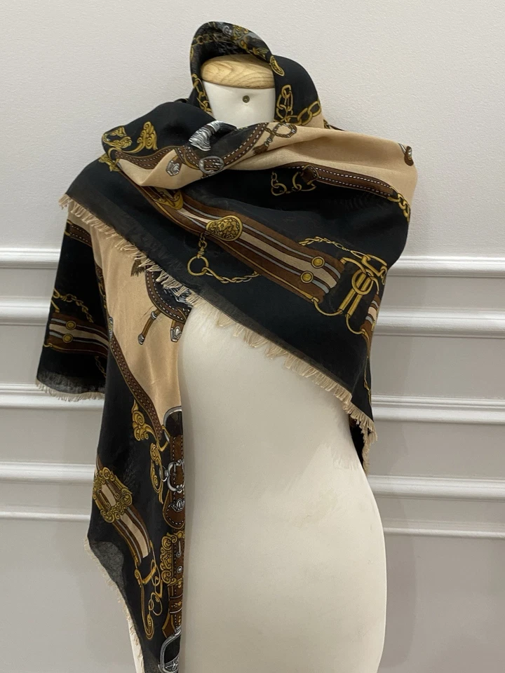 Mantón cuadrado de lana y seda S4# Furla 45 pulgadas Foto 4 de 4